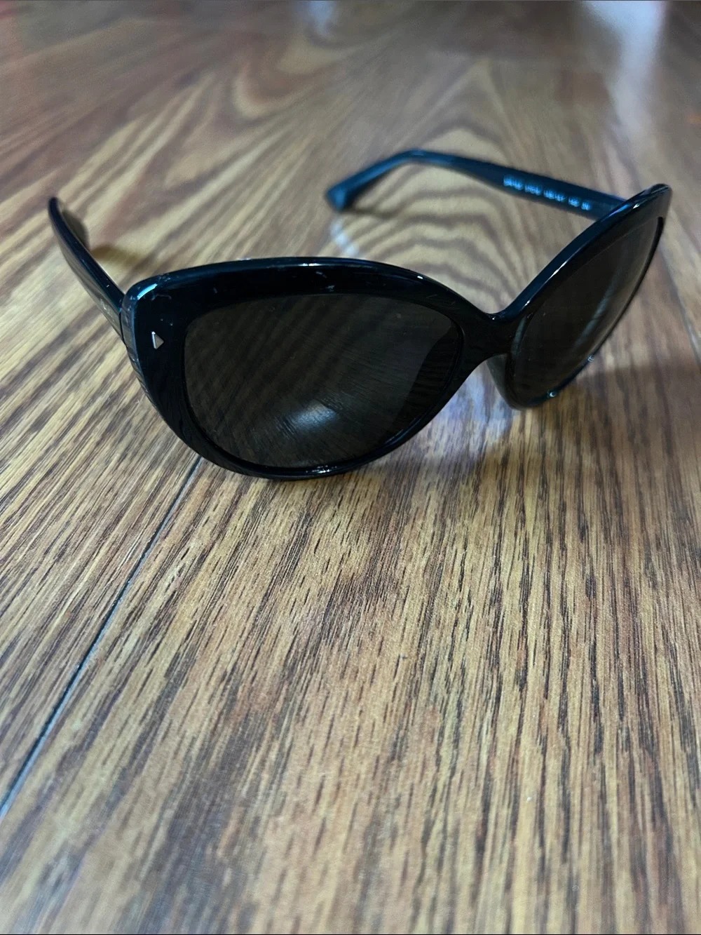 Prada SPR 16S 57-16 1AB-1A1 140 3N Cat-Eye Glossy Sunglasses -